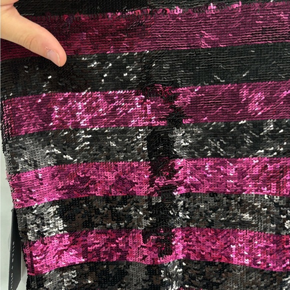 Alice + Olivia Pink Sequince Short Sleeve Pink Party Festival Blouse Size Xs NWT - Picture 9 of 16